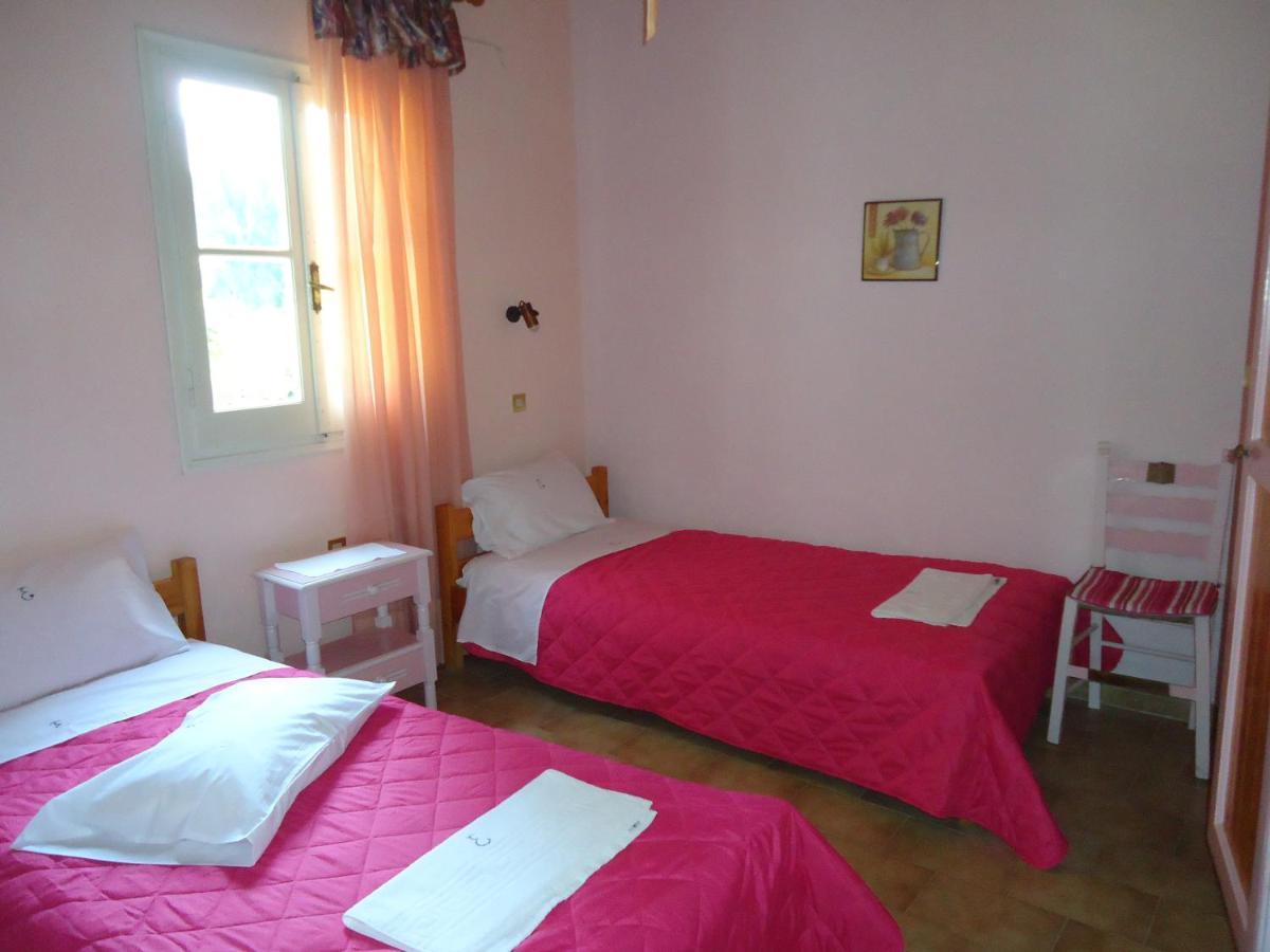 Ferienwohnung Errika Ypsos Exterior foto